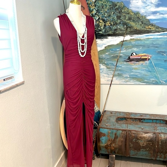 NWT FASHION NOVA, Don't Ruche Me Mesh Gown, Burgundy Wine, Instantly Slimming,L - Picture 8 of 16